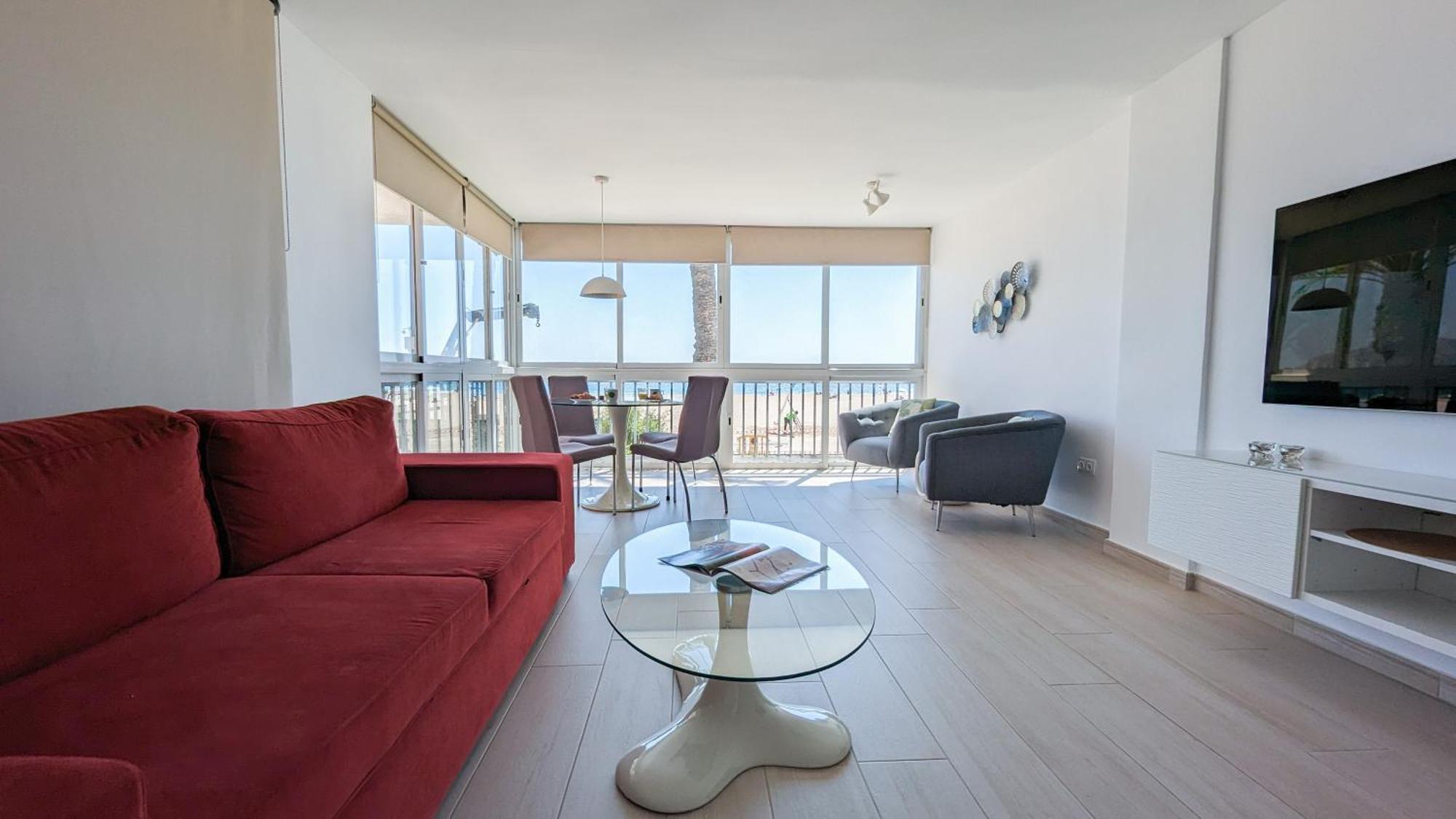Esmeralda Sea Front Apartment Benidorm Exterior photo